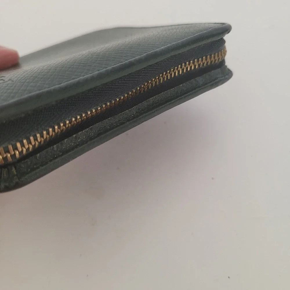 Louis Vuitton Taiga Leather Compact Zippy‎ Wallet Green CA0051 Mens Bifold Spain